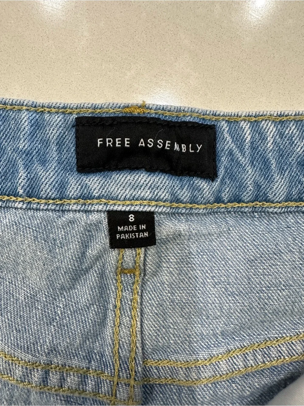 Free Assembly light blue
